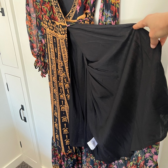 Farm Rio Maxi Dress - Picture 6 of 9